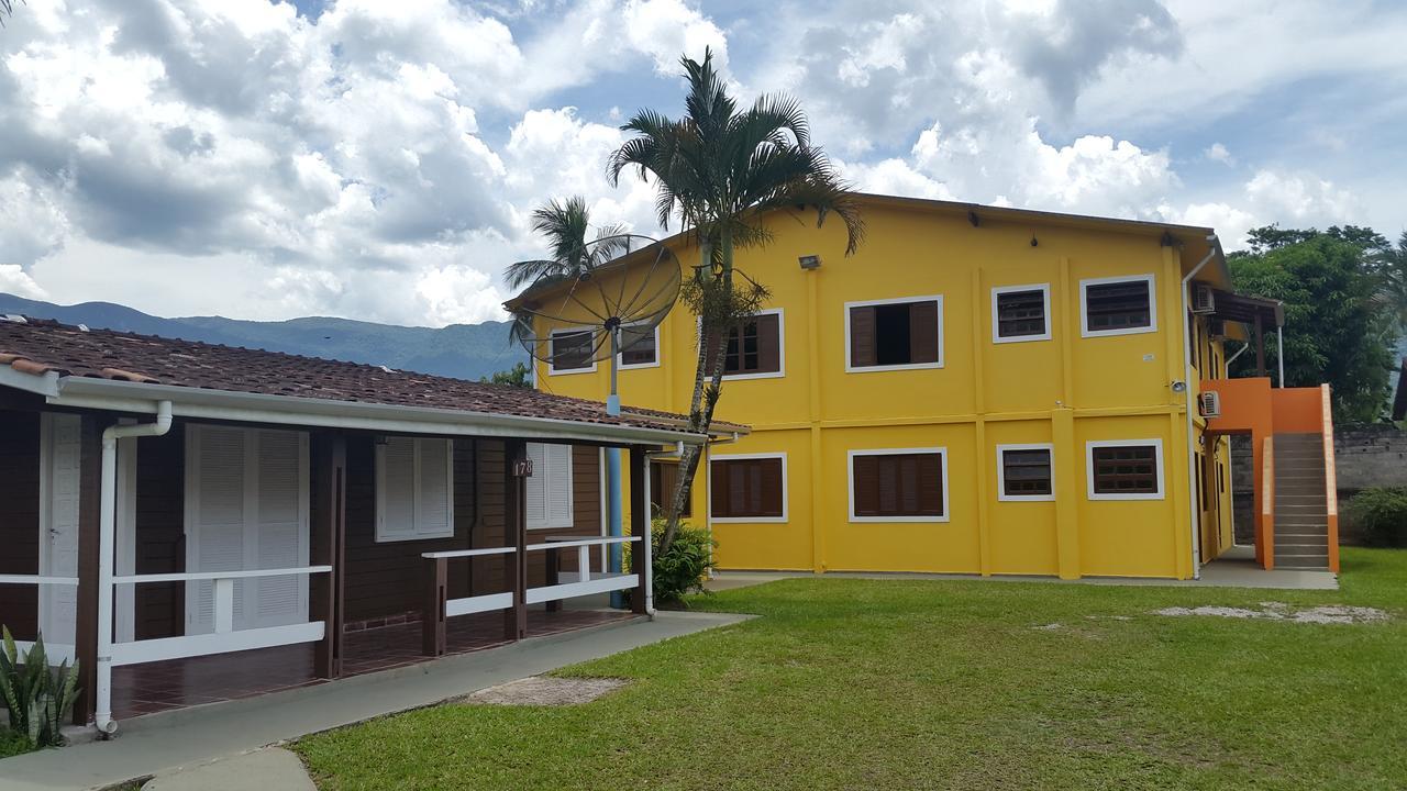 Chales Mar Virado Ubatuba Bagian luar foto